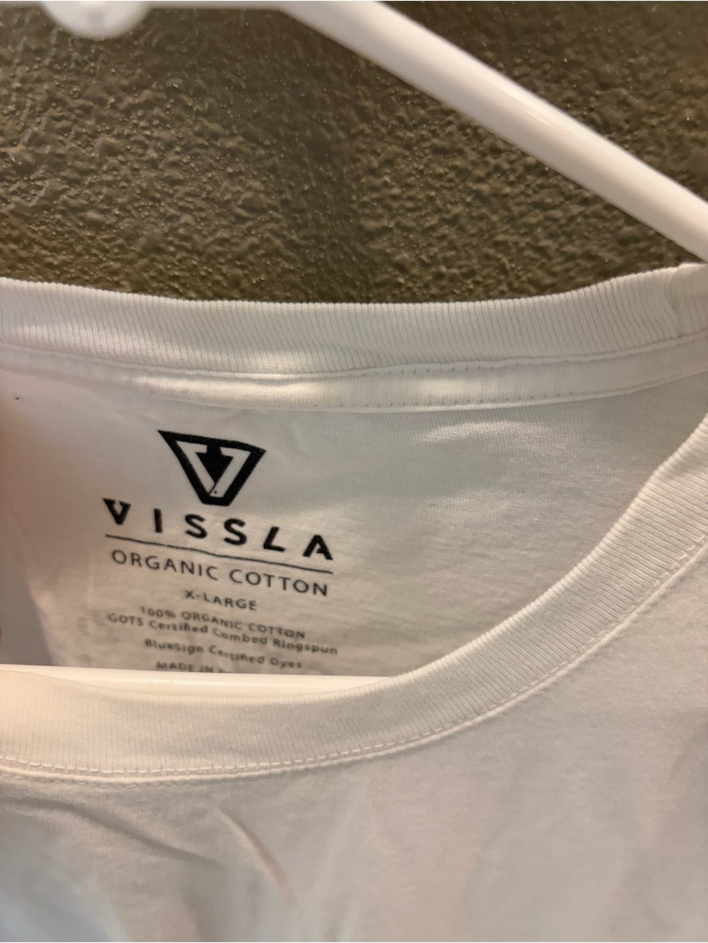 VISSLA White Short-Sleeve Pocket Tee with Sunburst Logo - Picture 2 of 3